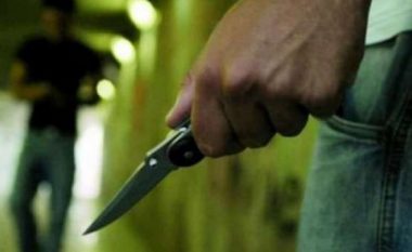 Theri me thikë një person – arrestohet prishtinasi