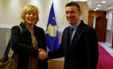 Veseli: BE-ja po i mban padrejtësisht të izoluar qytetarët e Kosovës