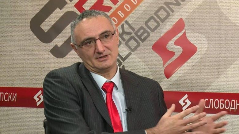 Vujiçiq: Lista Serbe po bojkoton institucionet e Kosovës, por jo pagat dhe benefitet
