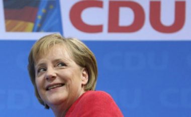 Merkel rizgjidhet në krye të CDU-së