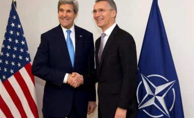 Kerry: Ndryshimet në kreun e SHBA-ve nuk e vënë në dyshim përkushtimin ndaj NATO-s