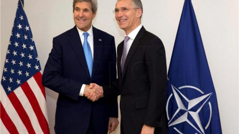 Kerry: Ndryshimet në kreun e SHBA-ve nuk e vënë në dyshim përkushtimin ndaj NATO-s