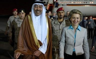 Ministrja gjermane në Arabi refuzon të vendos shami në kokë