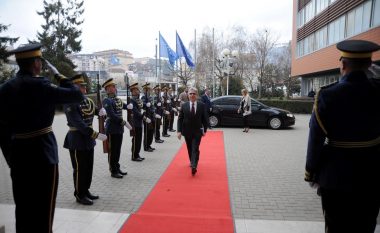 Thaçi pranoi letrat kredenciale nga ambasadori i ri i Belgjikës
