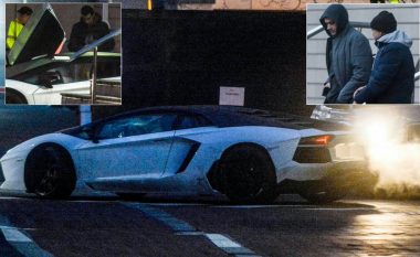 Mkhitaryan i mërzitur nga lëndimi, largohet nga hoteli me një Lamborghini në vlerë 300 mijë euro (Foto)