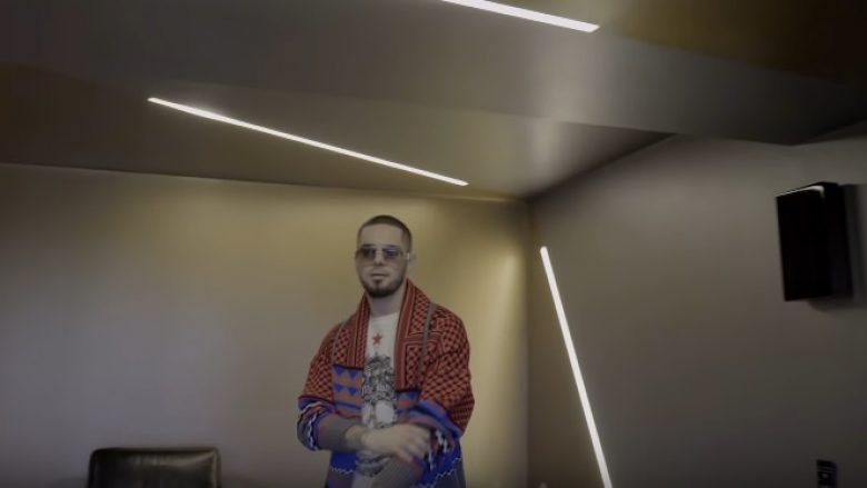 Premierë: Lil Koli publikon këngën e re “Cash Money” (Video)