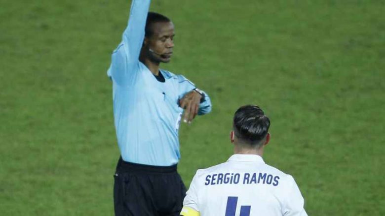 Gjyqtari tregon pse nuk e përjashtoi Ramosin në finalen e Botërorit të Klubeve