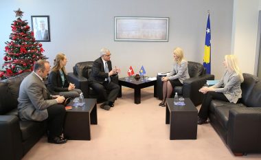 Hoxha: Kosova dhe Zvicra do të thellojnë bashkëpunimin në drejtësi