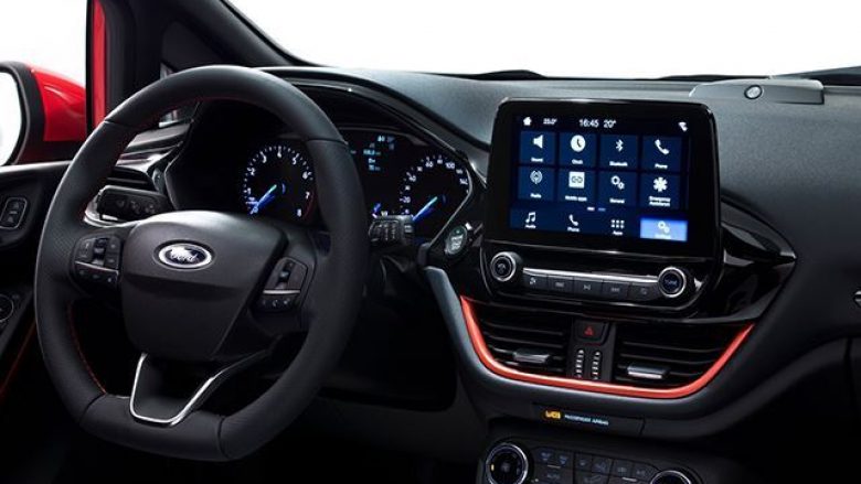 Ford vendos në modelin Fiesta teknologjinë e S-Class (Foto)