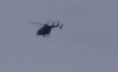 Helikopteri misterioz i vihet pas objektit të paidentifikuar (Video)