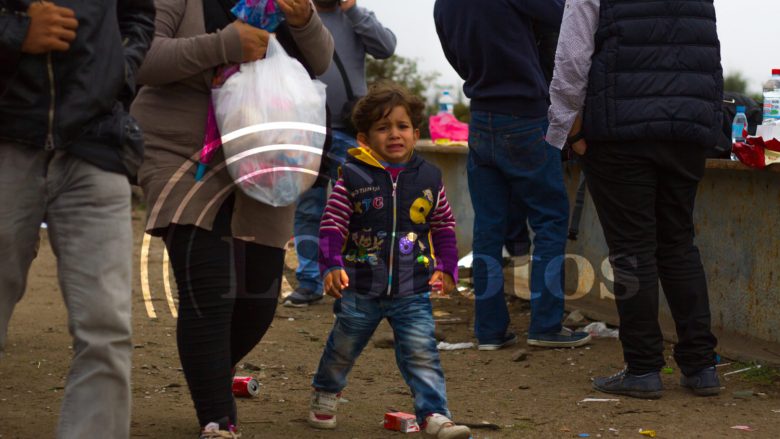 Marrëveshje donacioni për migrantët që kalojnë nëpër Maqedoni