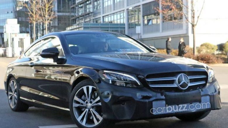 Mercedes teston kupenë e re, shikoni si duket modeli C-Class (Foto)