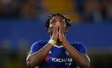 Zyrtare: Michy Batshuayi kalon te Valencia në huazim