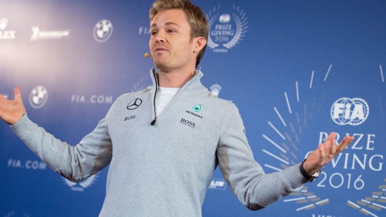 Rosberg: Më mirë të largohem si kampion