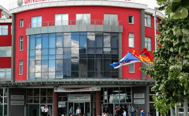 Universiteti i Tetovës ndau indeksat për gjeneratën e dytë të doktorantëve