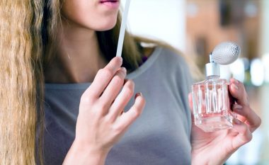 Mos provoni kremra dhe parfume të reja gjatë shtatzënisë