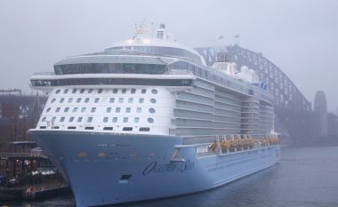 ‘Qyteti lundrues’: Brenda anijes më spektakolare në botë (Foto)