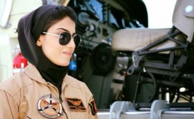 Kërcënohet me vdekje, pilotja e bukur afgane kërkon azil në Amerikë (Foto)