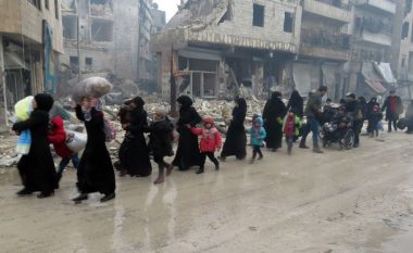 Alepo: Po vazhdon armëpushimi, por ka probleme me evakuim