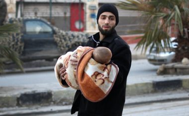 Si t’i ndihmojmë njerëzit në Aleppo? Shtatë organizatat përmes së cilave mund t'u ofrojmë ushqim, ilaçe dhe strehim sirianëve