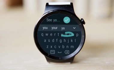 Google me dy modele të orave në Android Wear 2.0