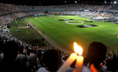S’kishte ndeshje, por 130 mijë tifozë të Atletico Nacionalit dolën në stadium për nderë të Chapecoenses (Video/Foto)