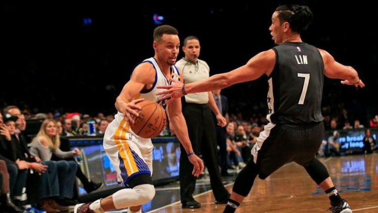 Stephen Curry vetëm 13 pikë në fitoren e 26-të sezonale të Golden State (Video)