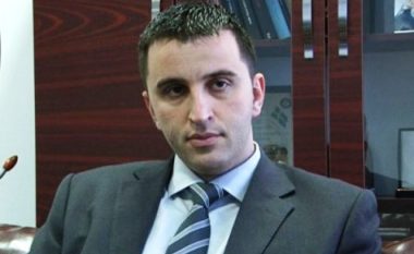 Stojanoviq: Mustafa i hodhi benzinë zjarrit