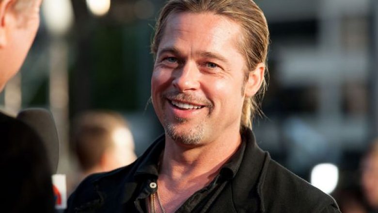 Brad Pitt i është nënshtruar ndërhyrjeve kirurgjike pas ndarjes prej Joliet?