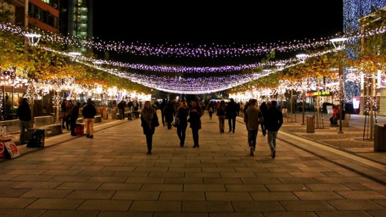 Ku preferojnë kosovarët ta kalojnë festën e Vitit të Ri? (Video)