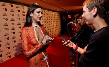 Dua Lipa në mesin e yjeve botërore për veshjen më të bukur të 2016 (Foto)