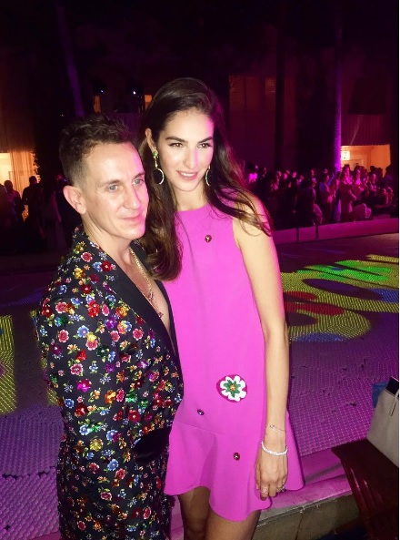 Emina Cunmulaj dhe Jeremy Scott. Foto nga Instagram.