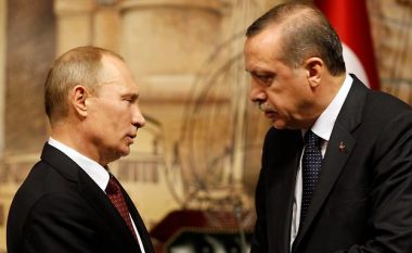 Çfarë fshihet pas vrasjes së ambasadorit rus në Turqi?