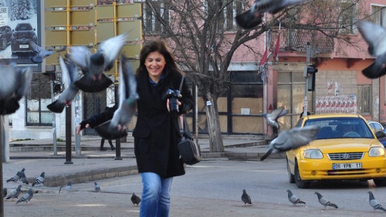 Shqiptarja e plagosur ishte pjesë e ekspozitës kolektive gjatë së cilës u vra ambasadori rus në Turqi (Foto)