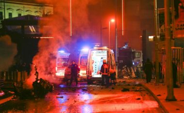 Pesëmbëdhjetë të vrarë, 69 të plagosur në Stamboll