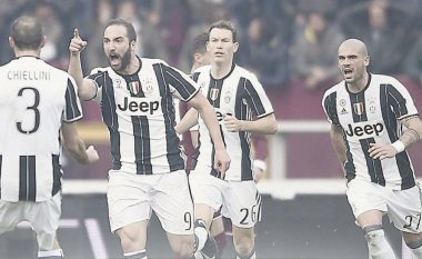 Torino 1-3 Juventus, vlerësimi i futbollistëve (Foto)