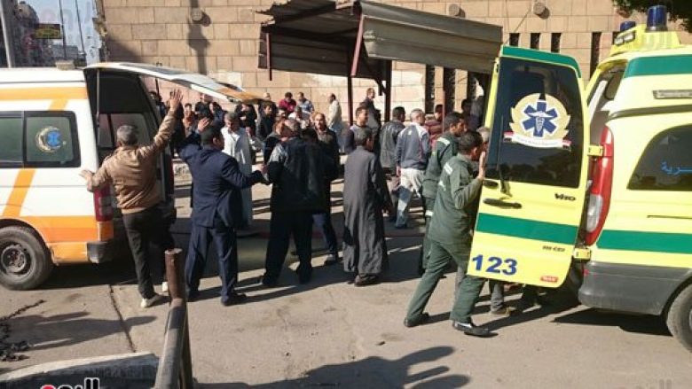 Sulm në Katedralen Koptike në Kajro, 20 të vrarë e 50 të plagosur (Video)