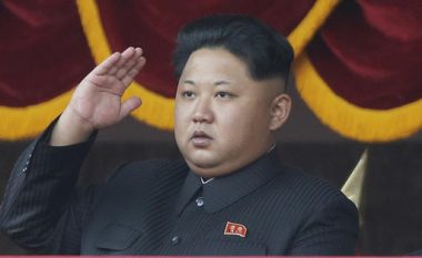 Kim Jong Un godet sërish: Në vend të Krishtit, urdhëron që të adhurohet gjyshja e tij!