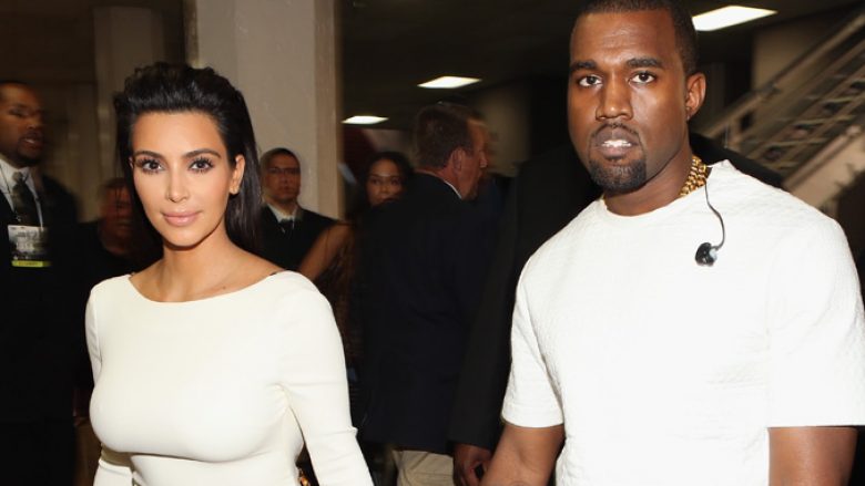 Megjithatë, Kim Kardashian nuk do të ndahet prej Kanye West