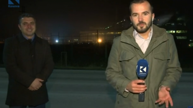 Gazetari i Klan Kosovës, pre e kamerës së fshehtë: Kameramani shtiret i dehur, i ndihmon edhe zyrtari i Obiliqit! (Video)