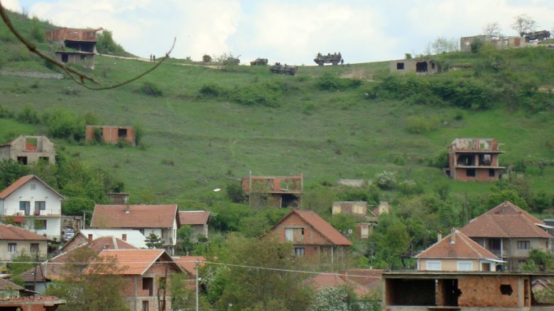 Një javë pa rrymë, por ky nuk është problemi i vetëm i banorëve të lagjes “Kroi i Vitakut” në Mitrovicë