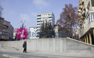 Komisioni për Punë të Jashtme diskuton për murin e Mitrovicës