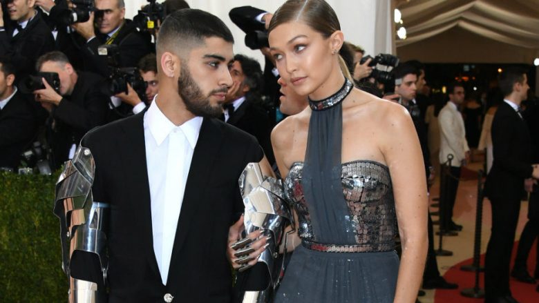 Zayn Malik kërcënohet me vdekje shkaku i një fotografie të së motrës: Ju jeni turpi i Islamit (Foto)