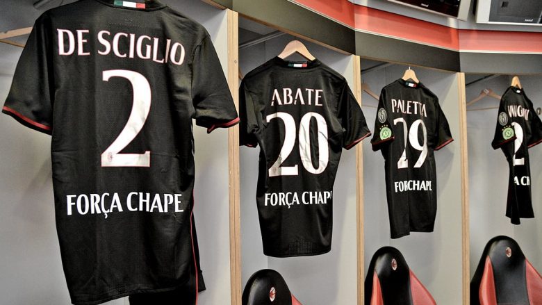 Milani me fanella speciale për Chapecoensen për ndeshjen ndaj Crotones (Foto)