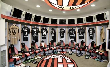 Milan – Crotone, formacionet zyrtare