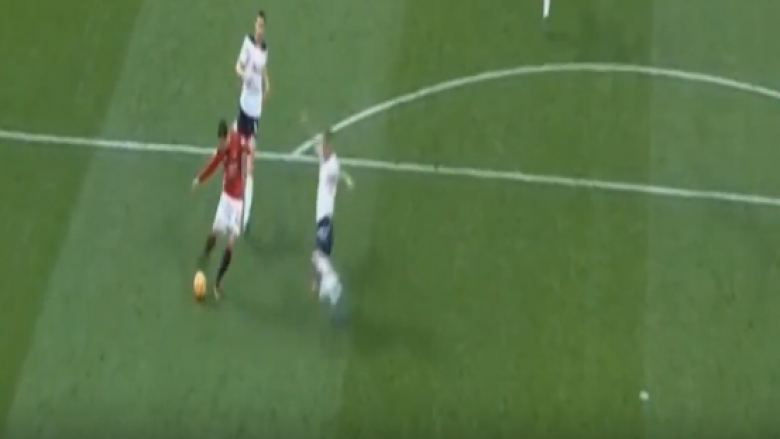 Mkhitaryan me supergol kalon në epërsi Unitedin (Video)