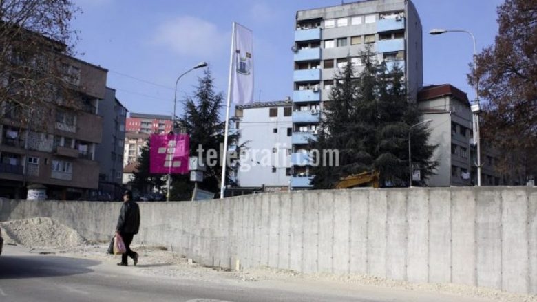 A po e shemb muri i Mitrovicës Asociacionin e Komunave Serbe?