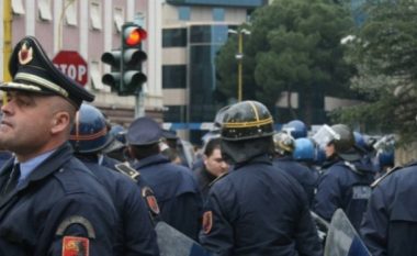 Mbi 4 mijë policë të angazhuar për ruajtjen e rendit në ndërrimin e moteve