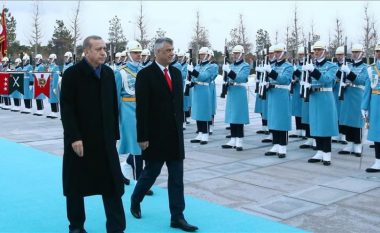 Thaçi, me ceremoni zyrtare te Erdogani