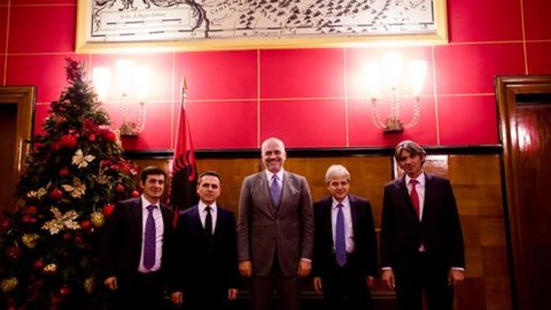 Ja përmbajtja e deklaratës së përbashkët e partive shqiptare në Maqedoni